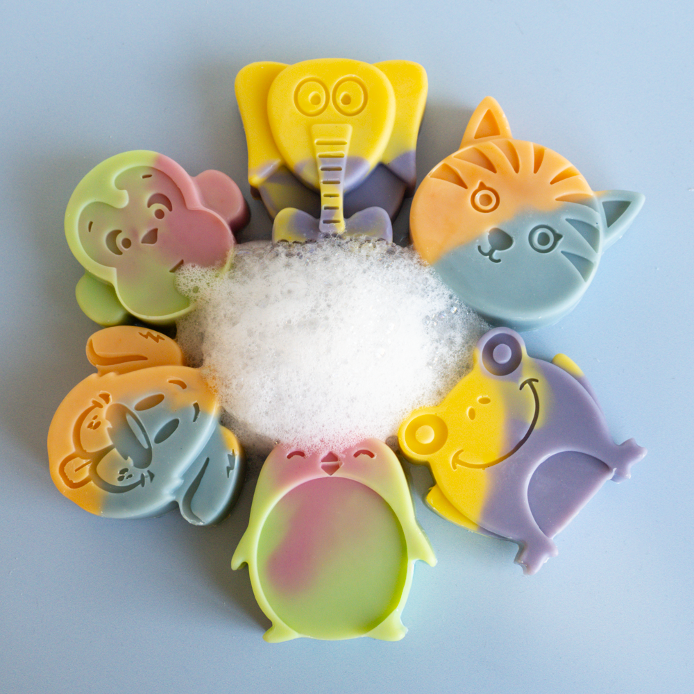 Rainbow Critter | Blackberry & Vanilla