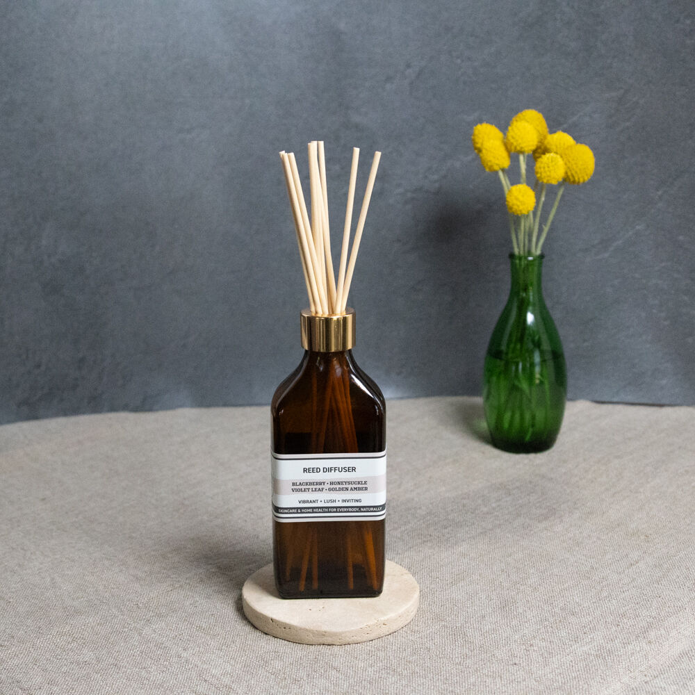 Blackberry · Honeysuckle · Violet Leaf · Golden Amber Reed Diffuser Refill