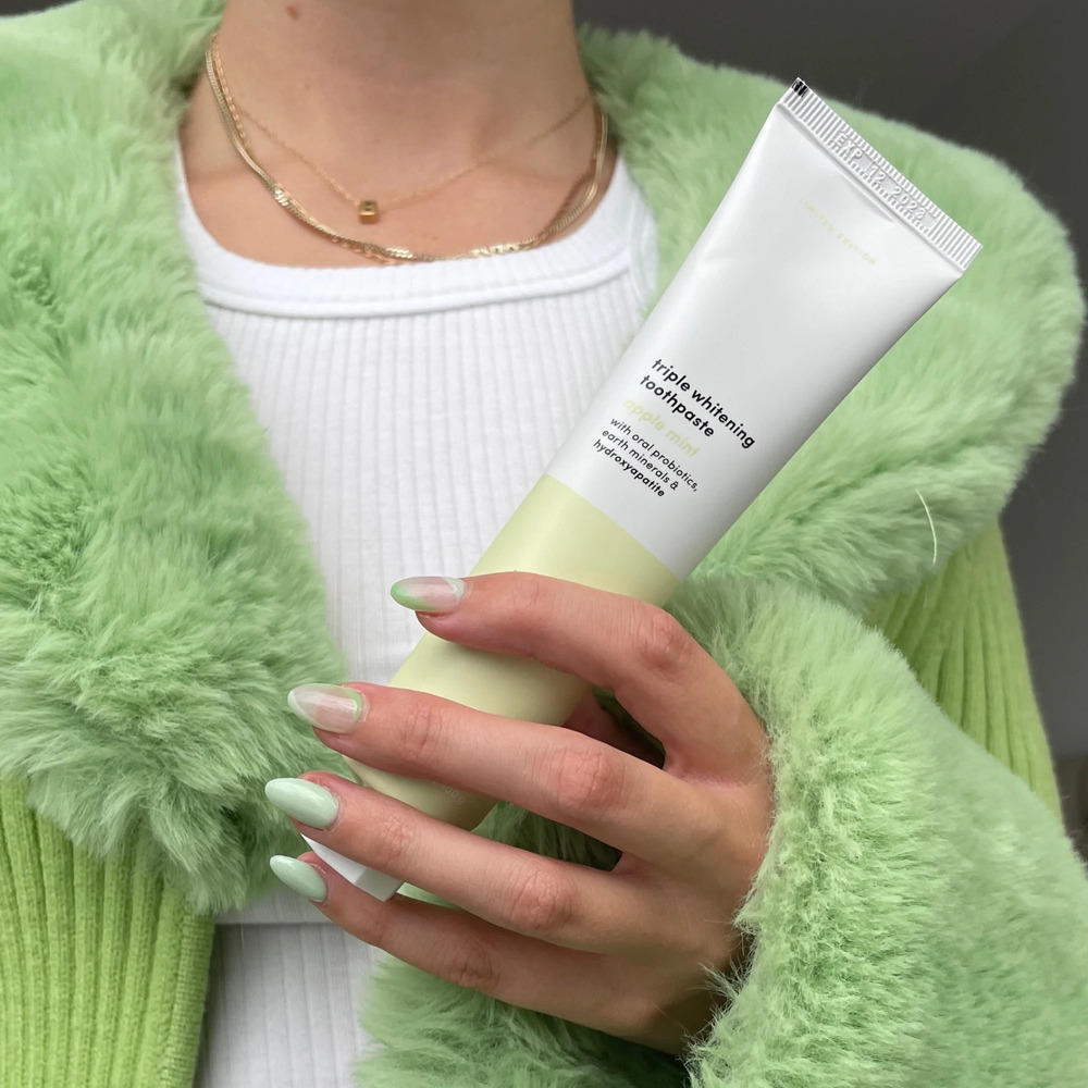 Triple Whitening Toothpaste Apple Mint