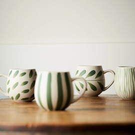 Mug Set | Robert Gordon | Hug Me Mugs (Set of 4) | Olive