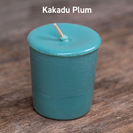 Hand Poured Votive- Kakadu Plum