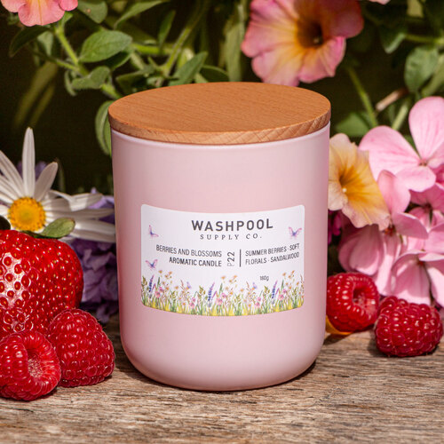 Berries and Blossoms 180g Aromatic Candle [P22]