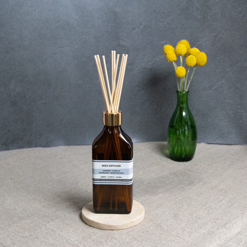 Jasmine · Vanilla · Mandarin · Honeysuckle Reed Diffuser Refill