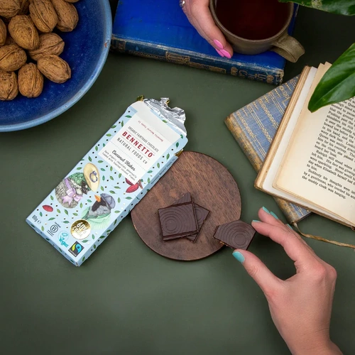 BENNETTO Organic Dark Chocolate Coconut Flakes 80g